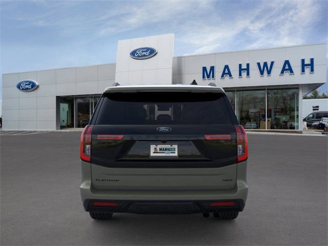 New 2025 Ford Expedition Max Platinum w/ Stealth Performance Package image 5