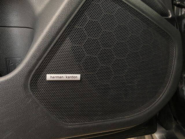 Used 2015 Subaru Outback 2.5i Limited AWD/4WD image 12