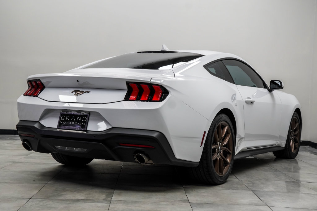 Used 2026 Ford Mustang Coupe w/ Bronze Appearance Package RWD image 15