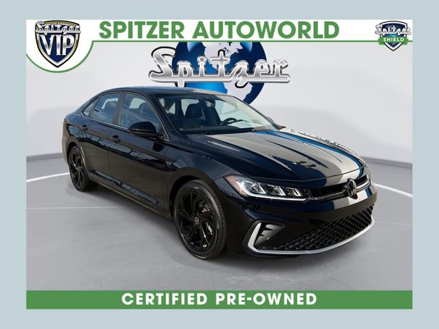 Used 2025 Volkswagen Jetta SE
