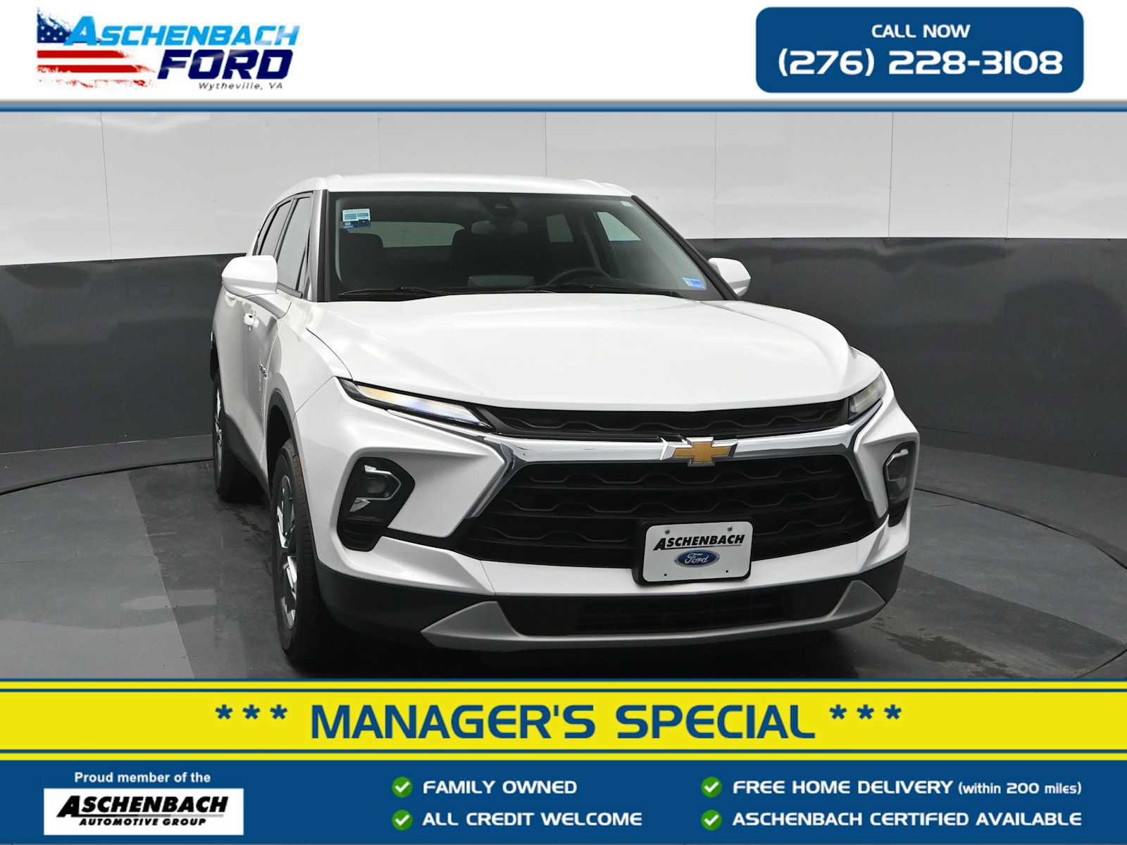 Used 2023 Chevrolet Blazer LT AWD/4WD image 1