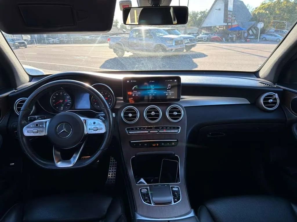 Used 2020 Mercedes-Benz GLC 300 4MATIC image 55
