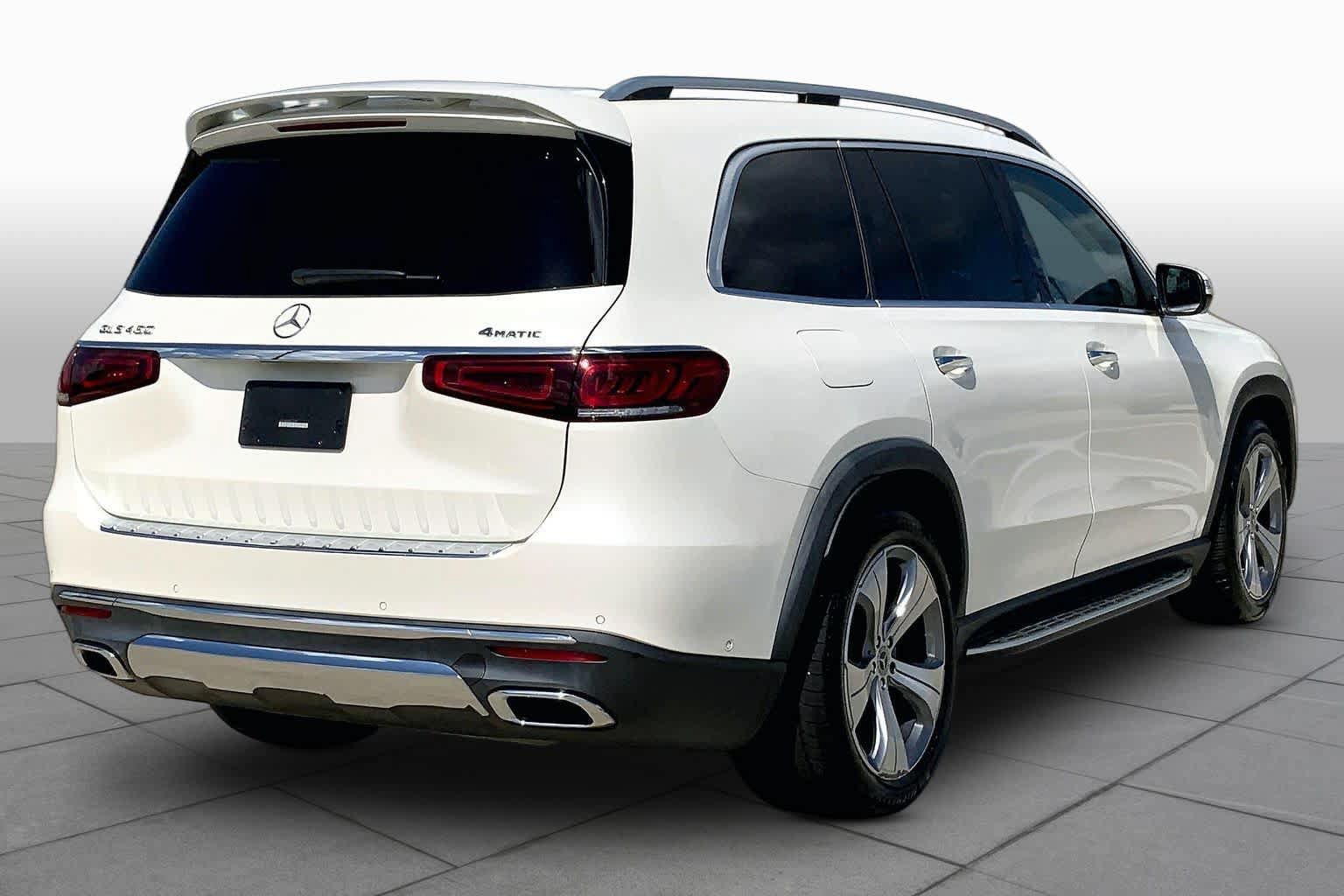 Used 2022 Mercedes-Benz GLS 450 4MATIC image 13