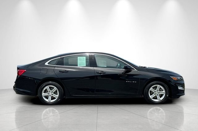 Used 2023 Chevrolet Malibu LS FWD image 3