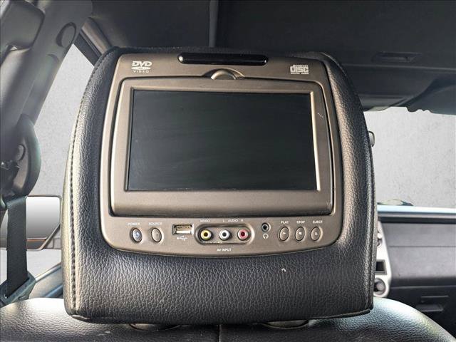 Used 2017 Ford Expedition EL Limited w/ Equipment Group 301A RWD image 17