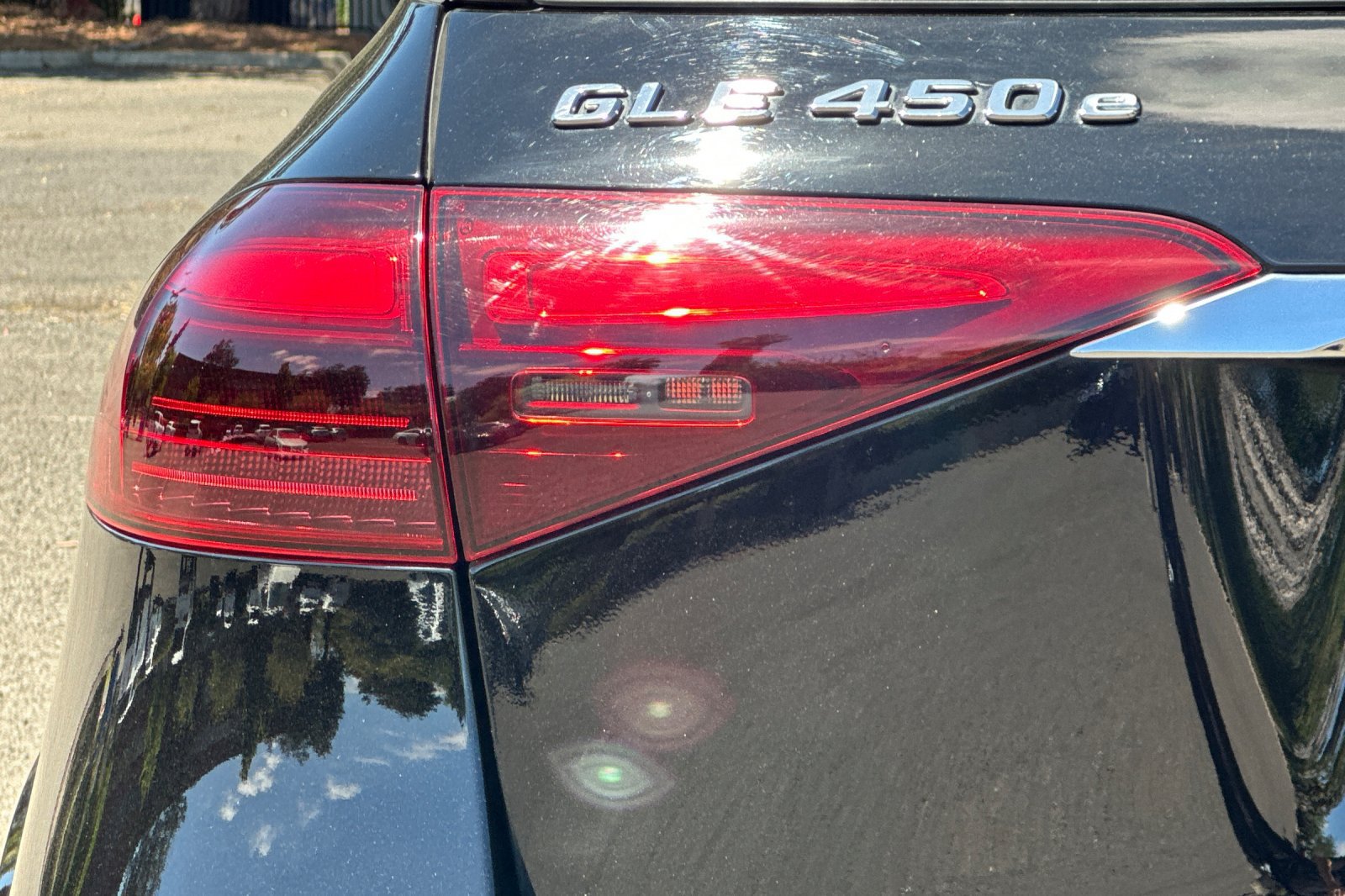 Used 2025 Mercedes-Benz GLE 450e 4MATIC image 48