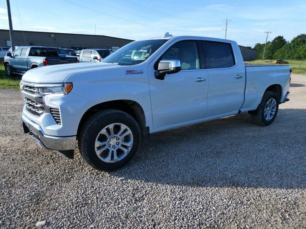New 2026 Chevrolet Silverado 1500 LTZ w/ LTZ Premium Package AWD/4WD image 10
