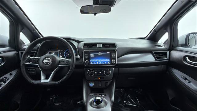 Used 2025 Nissan Leaf S FWD image 26
