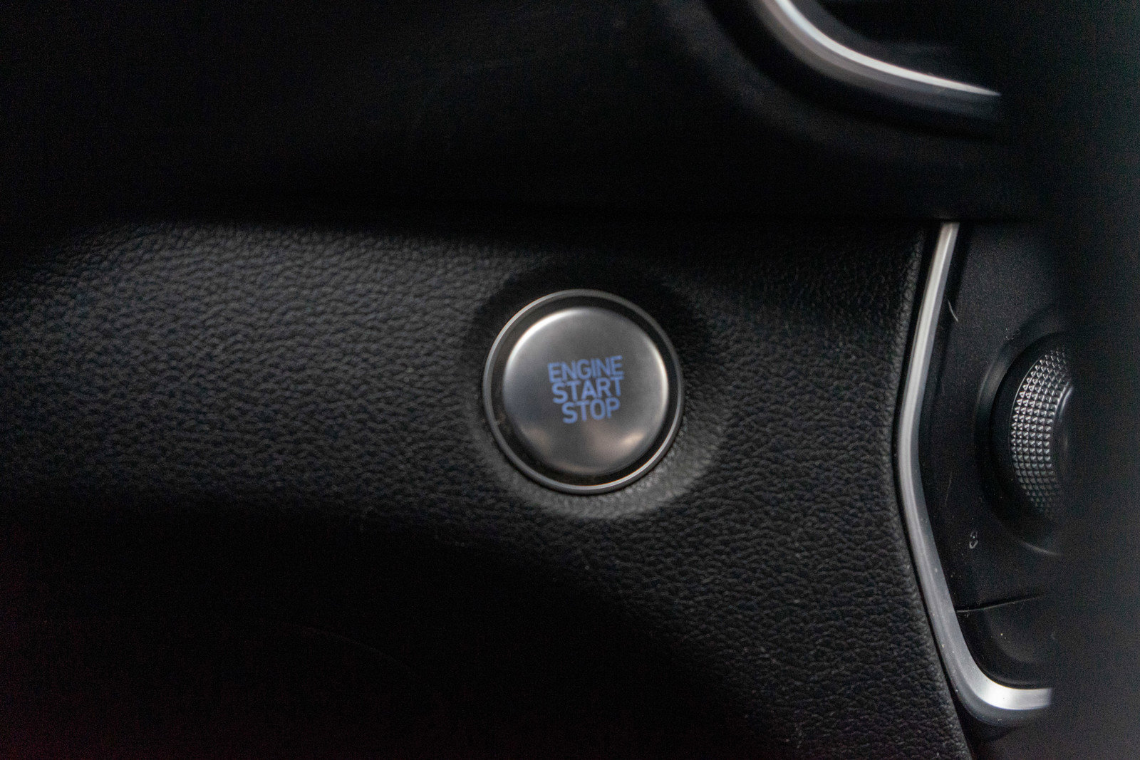 Used 2020 Hyundai Santa Fe SEL image 21