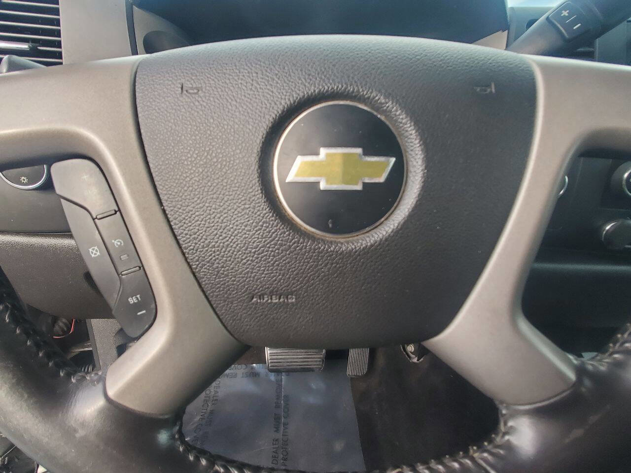 Used 2013 Chevrolet Silverado 2500 LT w/ Convenience Package image 13