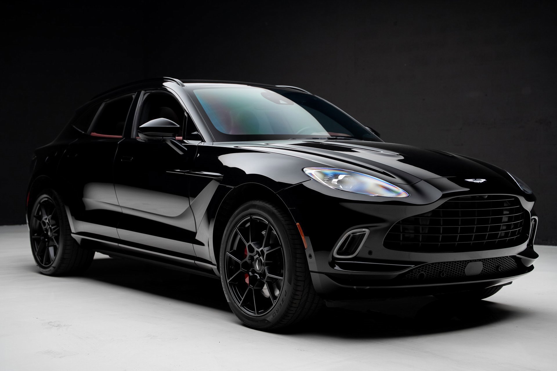Used 2021 Aston Martin DBX image 87