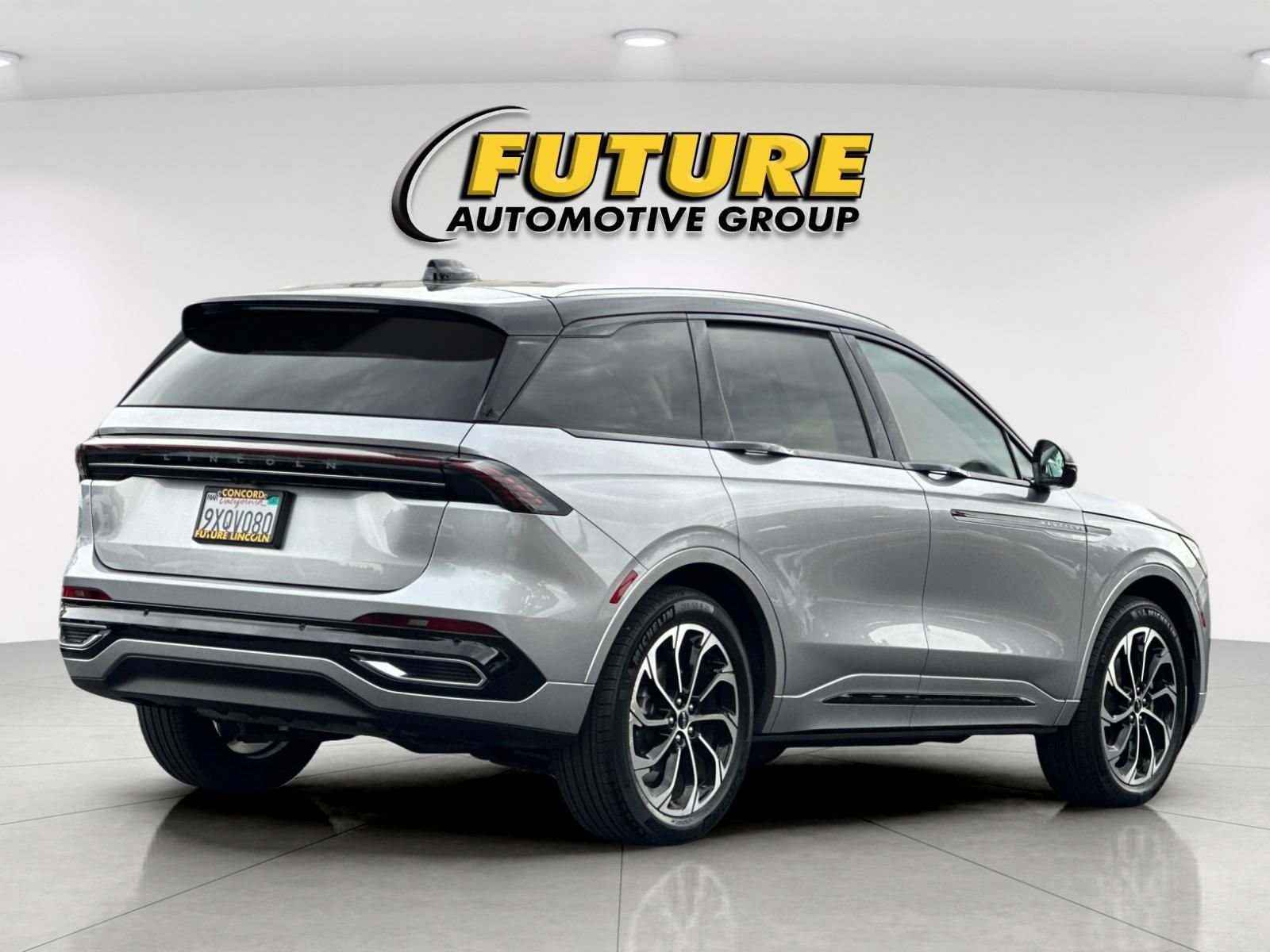 New 2026 Lincoln Nautilus Reserve AWD/4WD image 3