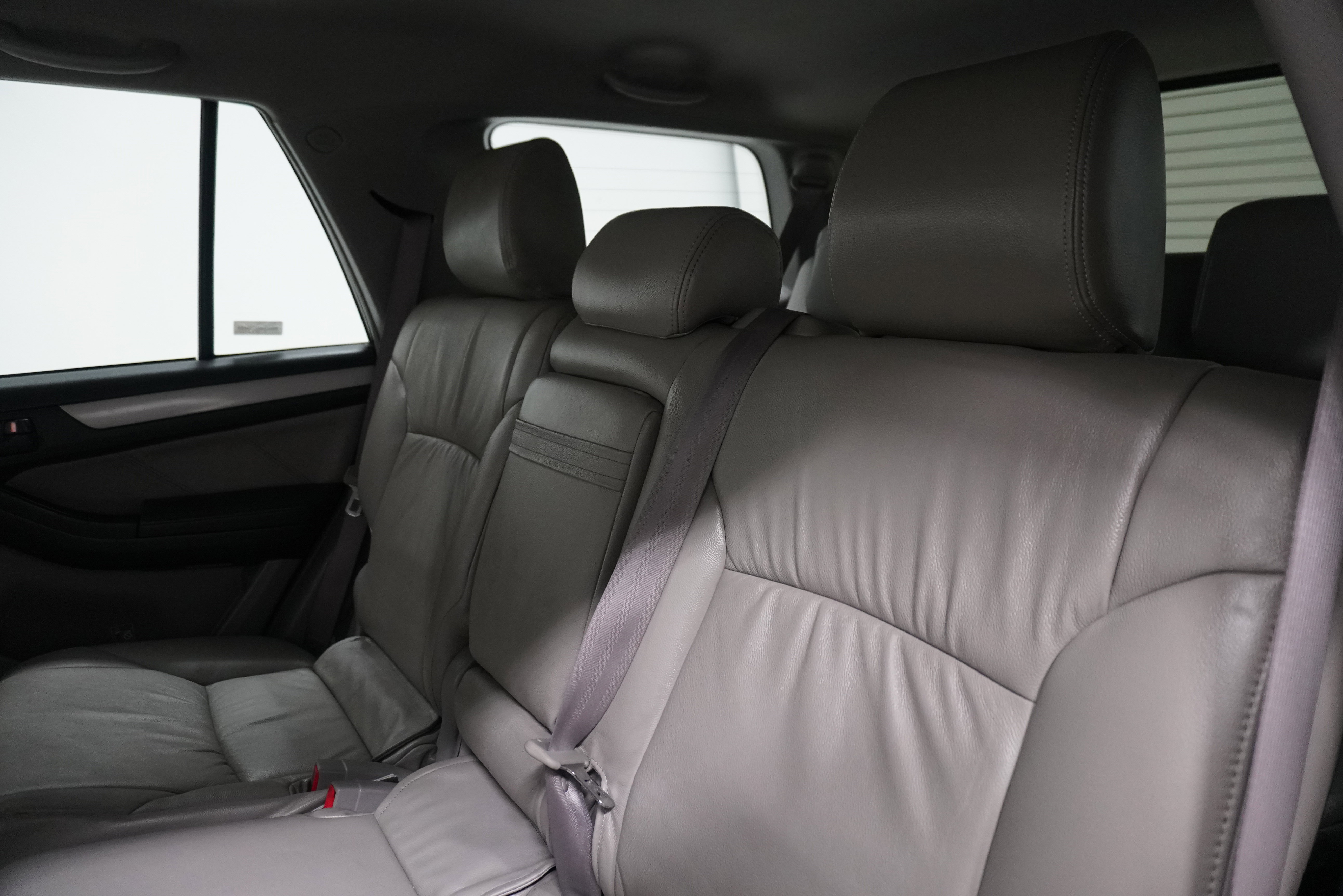 Used 2009 Toyota 4Runner SR5 image 10