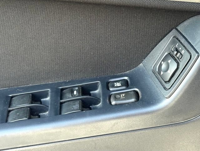 Used 2011 Mitsubishi Lancer ES FWD image 31