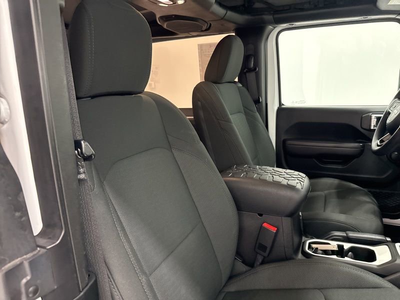 Used 2019 Jeep Wrangler Sport image 10