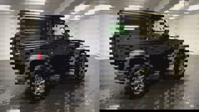 Used 2018 Jeep Wrangler Sport image 9