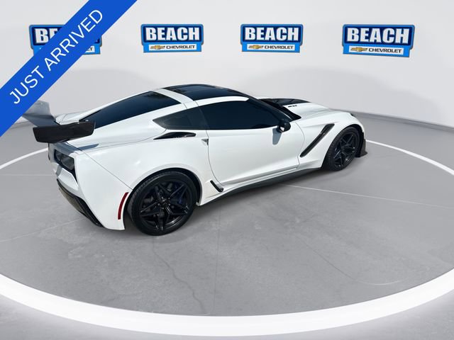 Used 2019 Chevrolet Corvette ZR1 RWD image 8