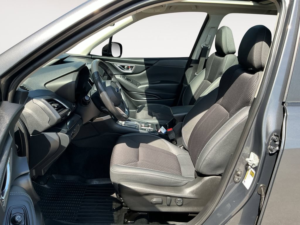 Used 2021 Subaru Forester Premium AWD/4WD image 10