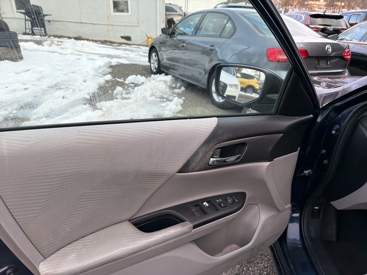 Used 2015 Honda Accord LX image 16