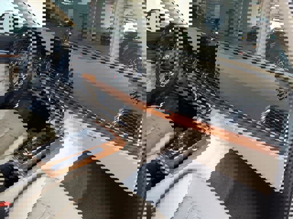 Used 2023 Audi Q5 2.0T Premium w/ Convenience Package image 22