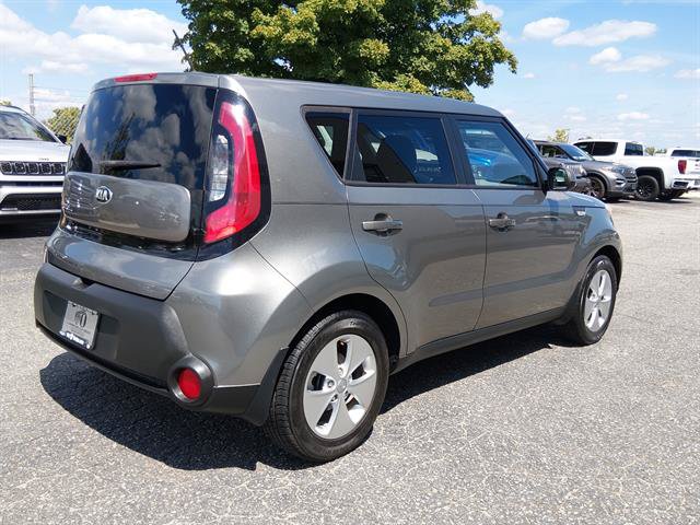 Used 2014 Kia Soul FWD image 3
