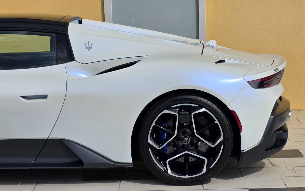 Used 2024 Maserati MC20 Cielo RWD image 9