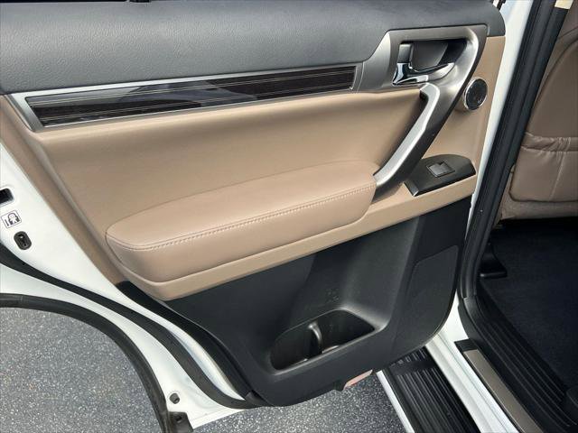 Certified 2023 Lexus GX 460 Premium w/ Premium Plus Package image 22