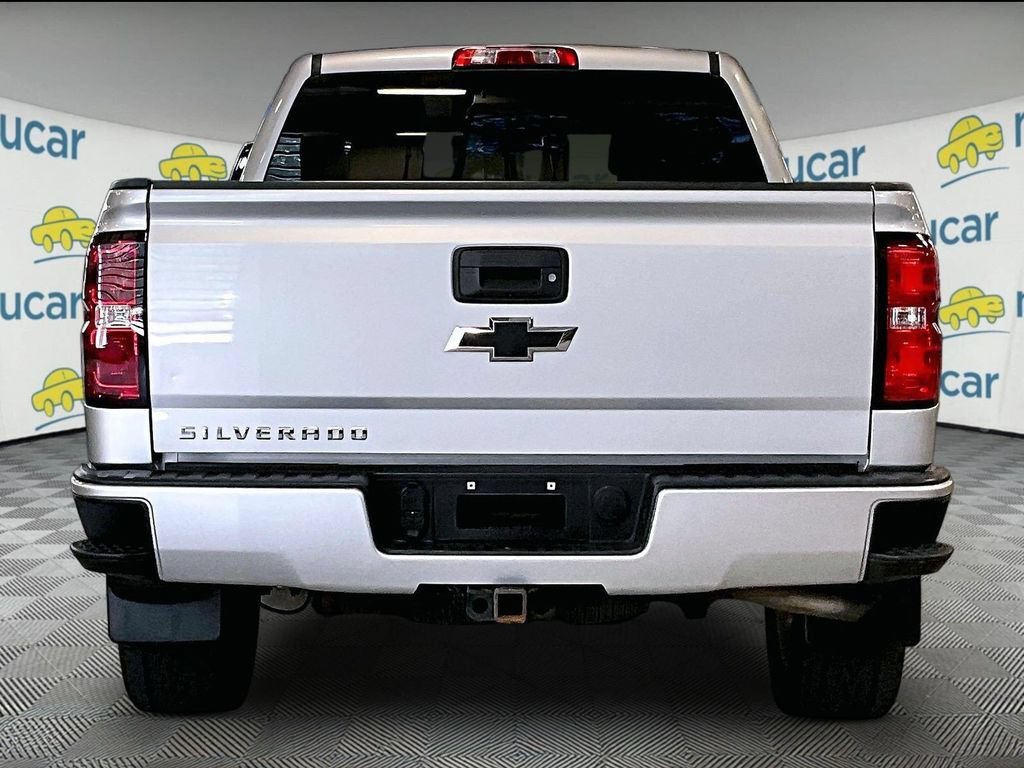 Used 2017 Chevrolet Silverado 1500 Custom w/ Custom Convenience Package AWD/4WD image 5