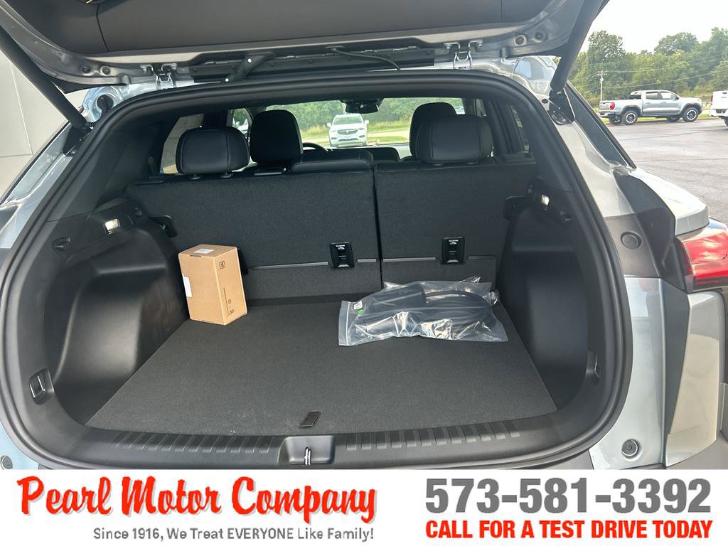 New 2026 Chevrolet Blazer EV LT FWD image 22