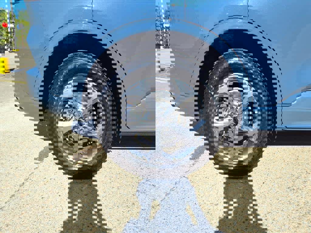 Used 2023 Ford Escape ST-Line image 8