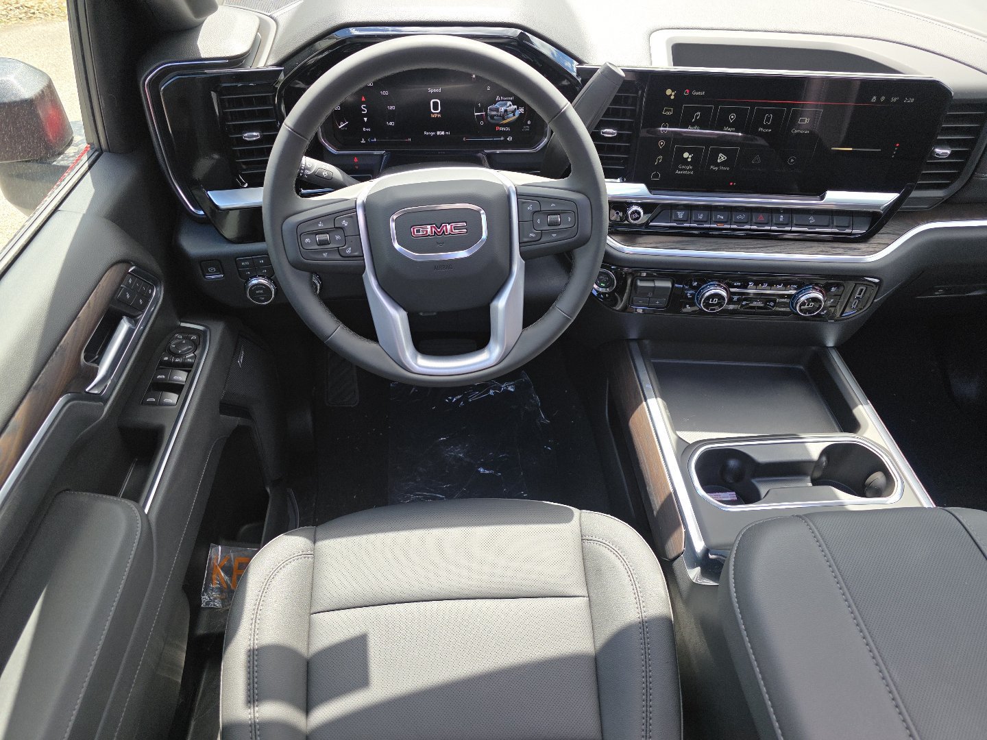 New 2026 GMC Sierra 2500 SLT w/ SLT Premium Package AWD/4WD image 4