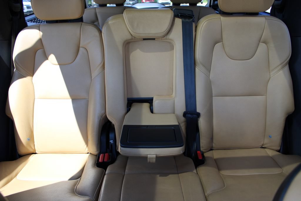 Used 2019 Volvo XC90 T6 Momentum w/ Advanced Package AWD/4WD image 37