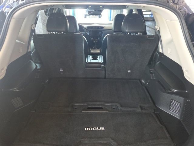 Used 2018 Nissan Rogue SL image 10