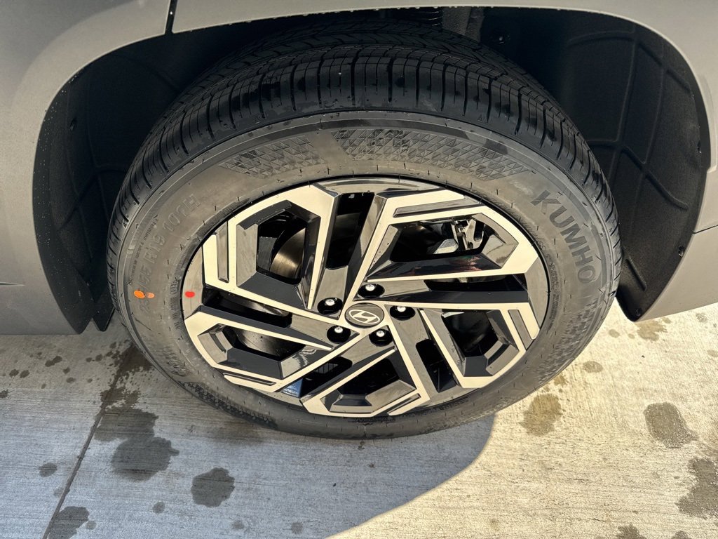 New 2026 Hyundai Tucson Limited image 19