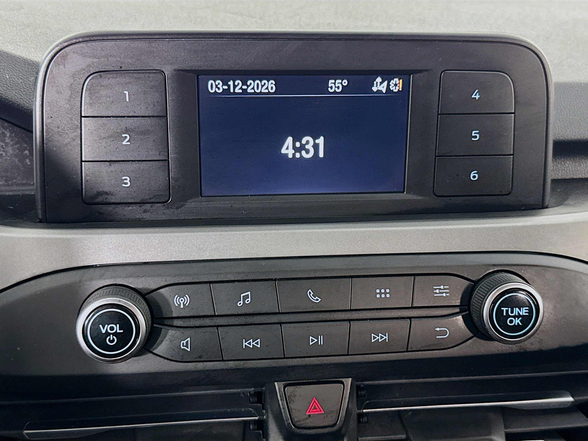 Used 2020 Ford Escape S image 17