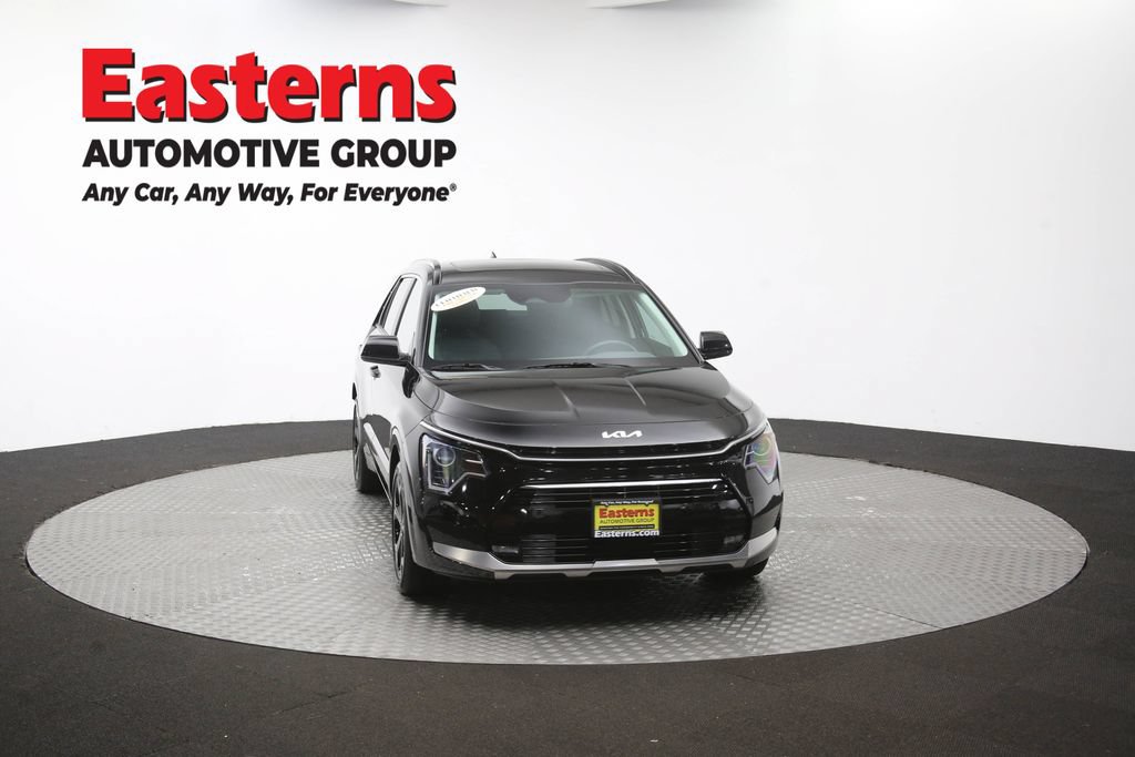 Used 2023 Kia Niro EX Touring FWD image 49