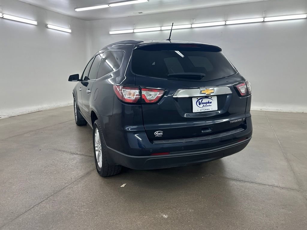 Used 2015 Chevrolet Traverse LT w/ Style and Technology Package FWD image 10