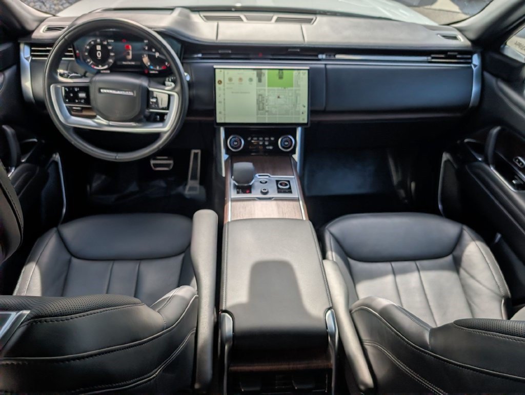 Used 2023 Land Rover Range Rover Autobiography AWD/4WD image 28