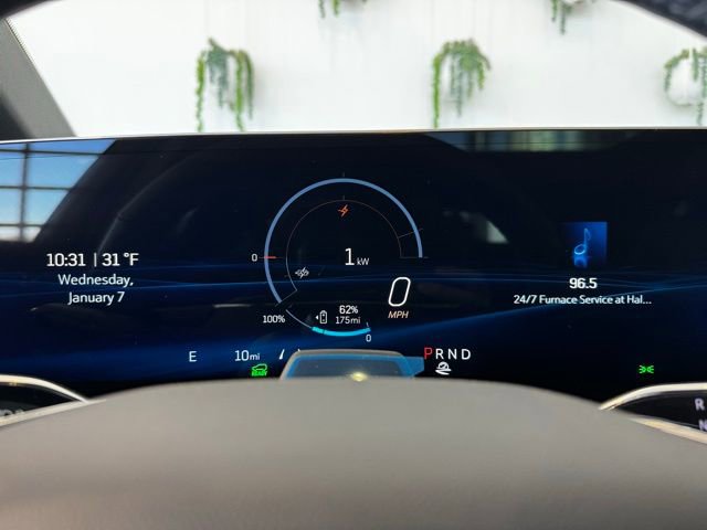 New 2026 Cadillac Optiq Sport 2 image 28