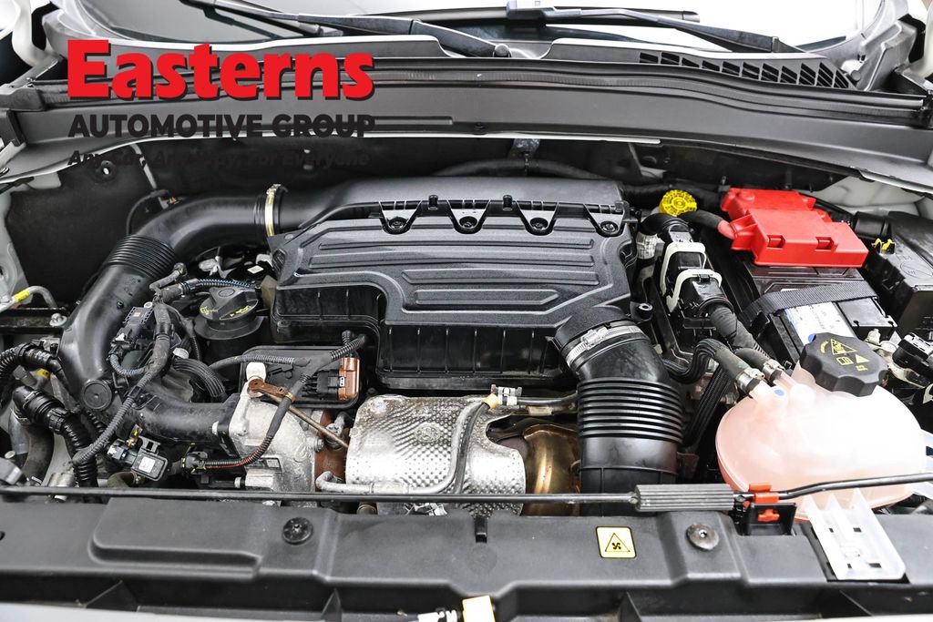 Used 2023 Jeep Renegade Limited AWD/4WD image 7