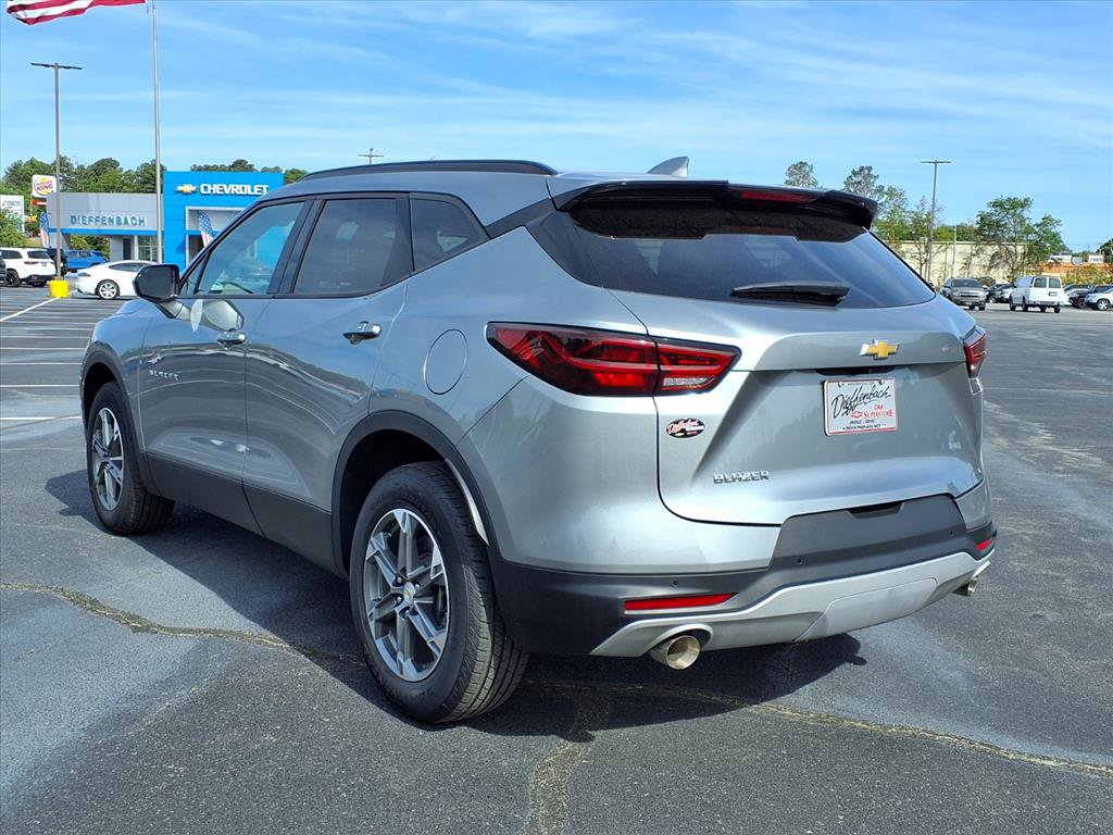 Used 2024 Chevrolet Blazer LT w/ Convenience Package image 16
