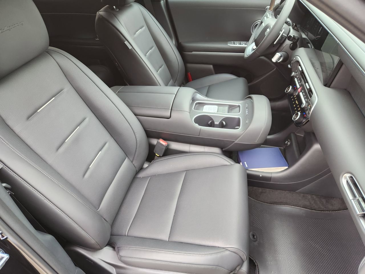 New 2026 Hyundai Palisade Calligraphy FWD image 11