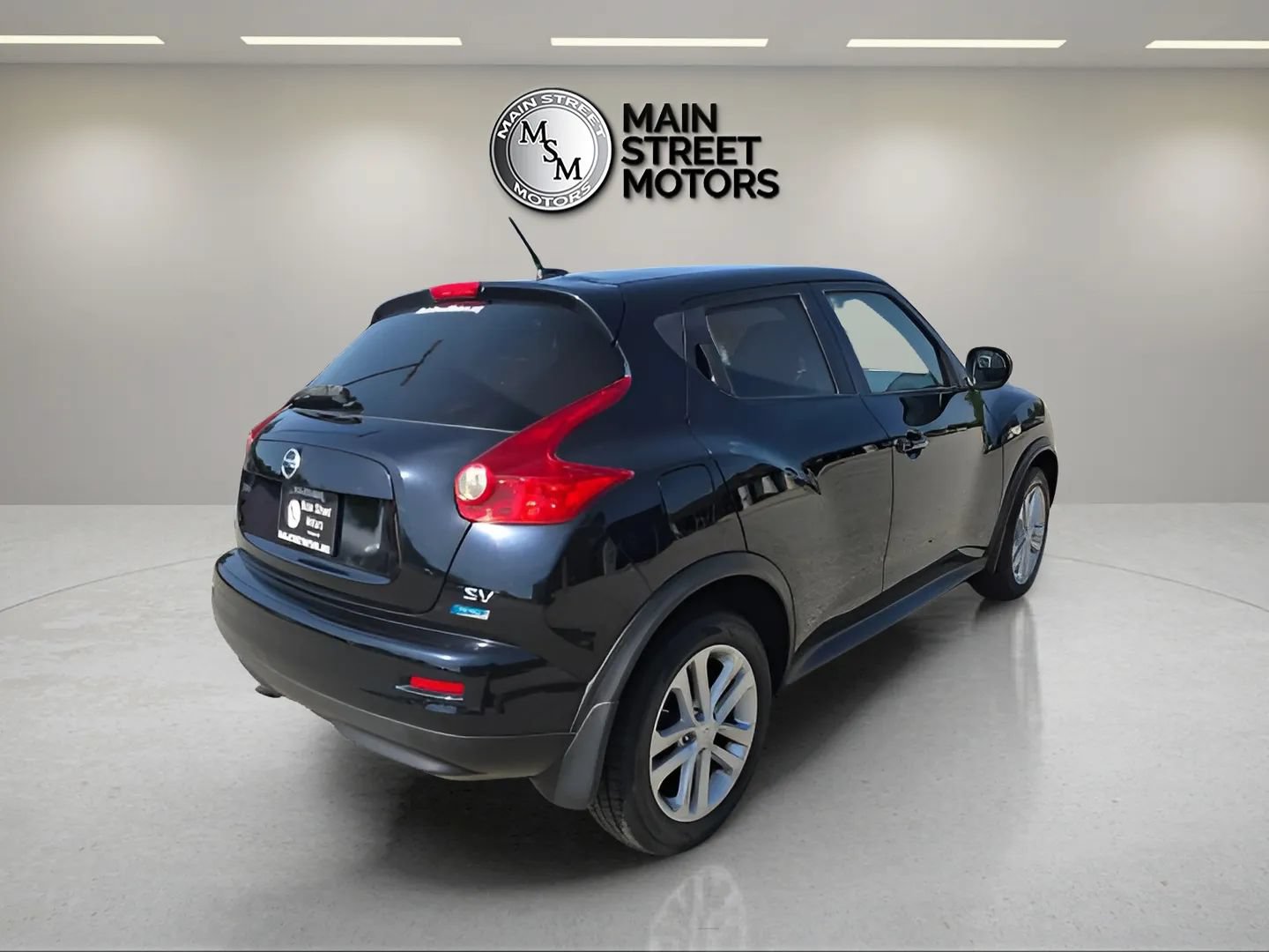 Used 2013 Nissan Juke SV FWD image 5