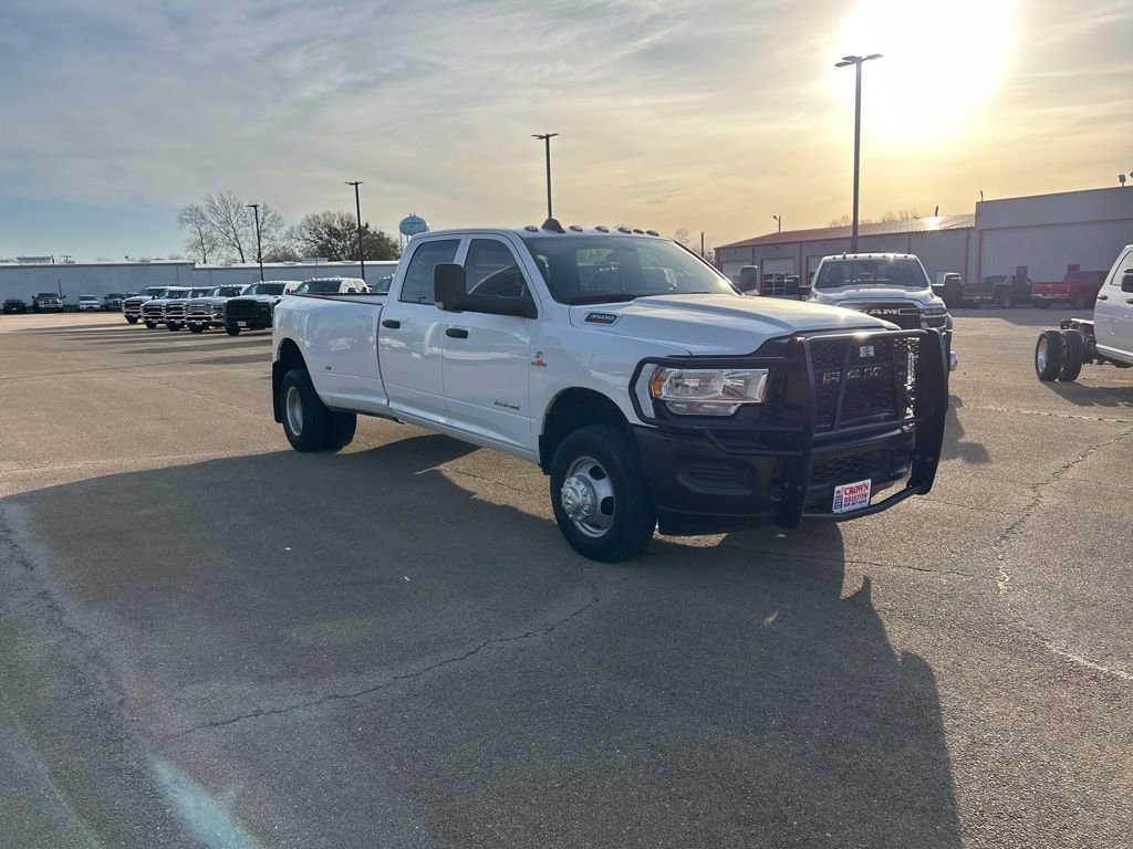 Used 2022 RAM 3500 Tradesman AWD/4WD image 5