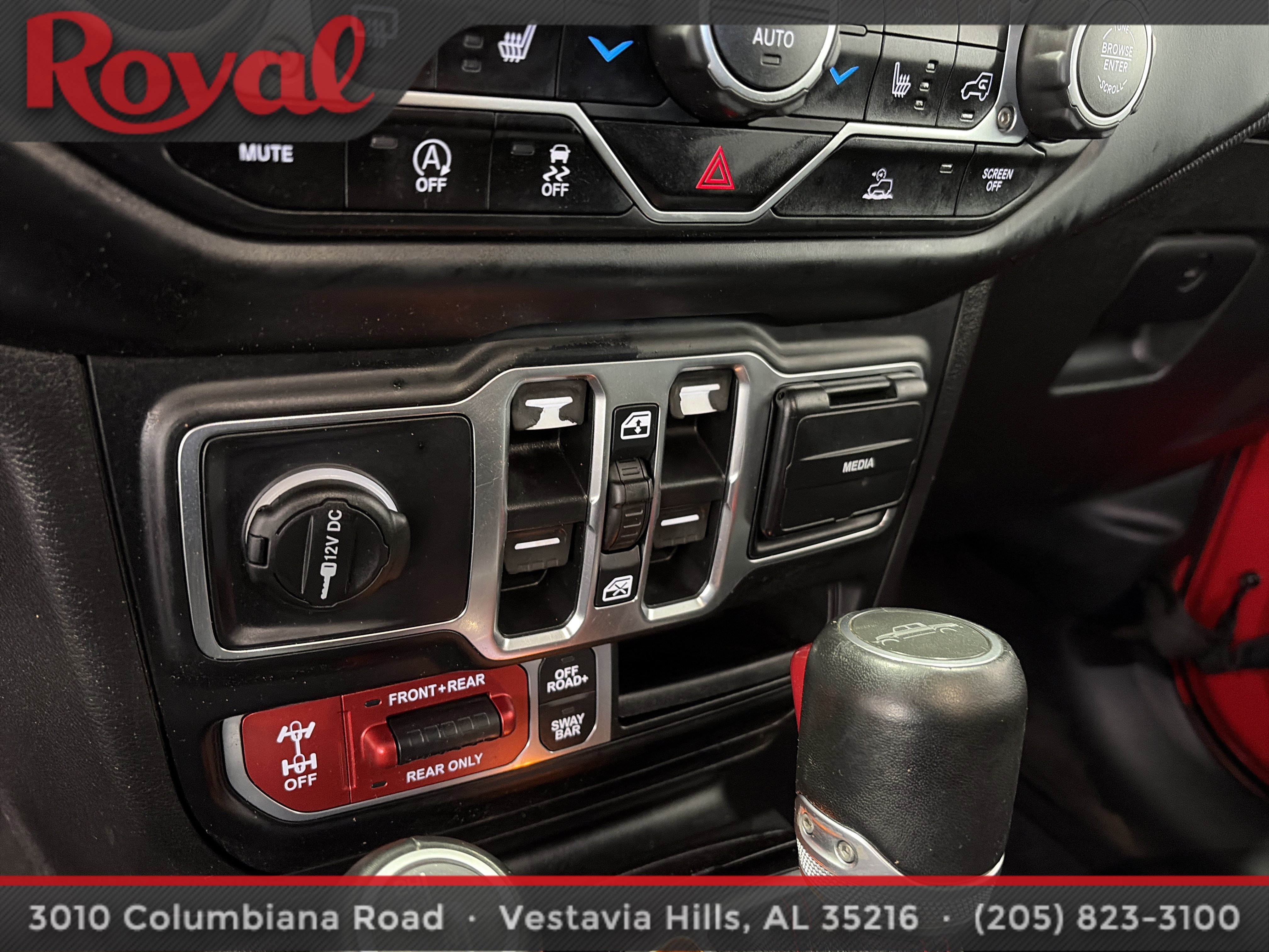 Used 2021 Jeep Gladiator Rubicon AWD/4WD image 24