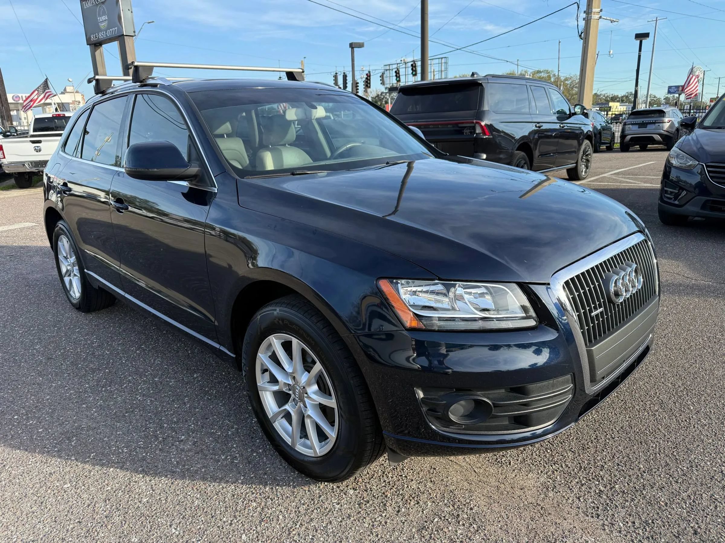 Used 2011 Audi Q5 2.0T Premium AWD/4WD image 3