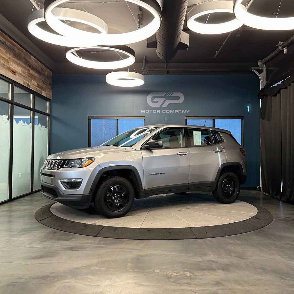 Used 2020 Jeep Compass Sport w/ Cold Weather Group AWD/4WD image 7