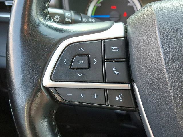 Used 2022 Toyota Highlander LE AWD/4WD image 9