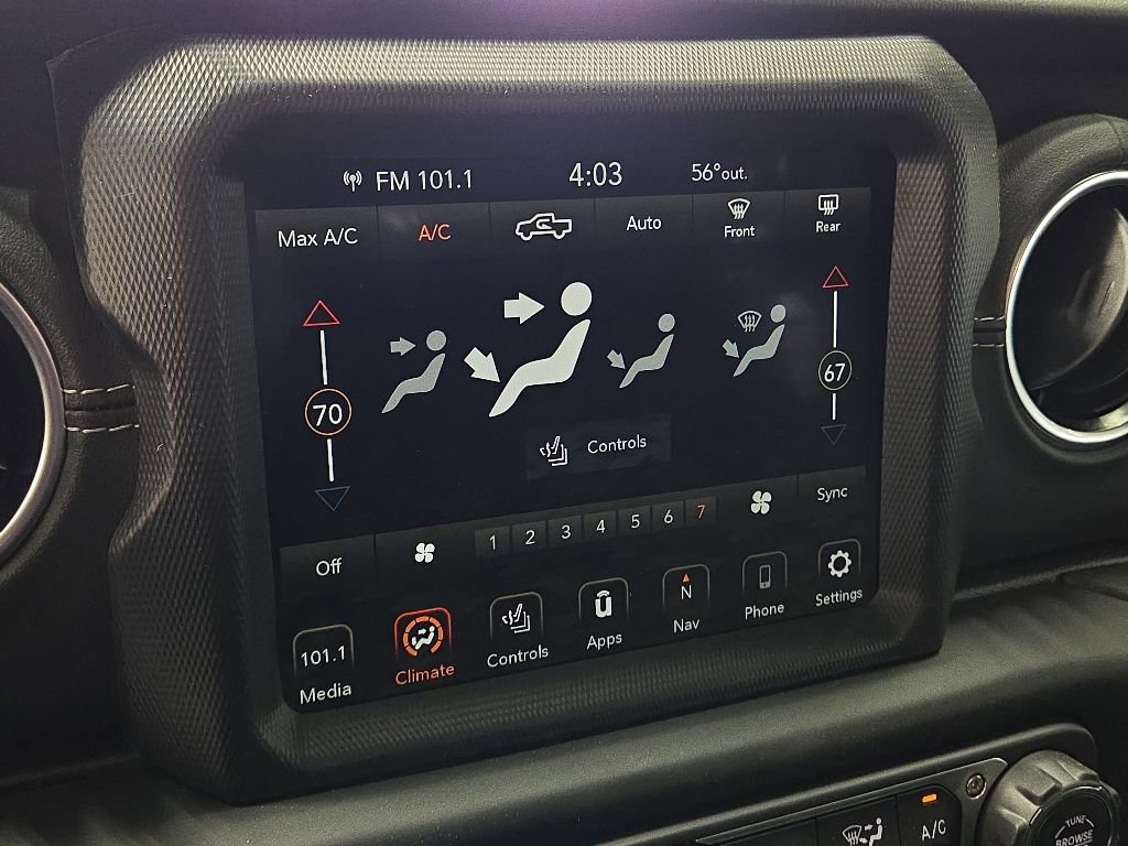Used 2021 Jeep Gladiator Overland w/ Uconnect 4C Nav & Sound Group AWD/4WD image 20