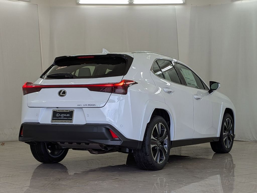New 2026 Lexus UX 300h AWD image 11